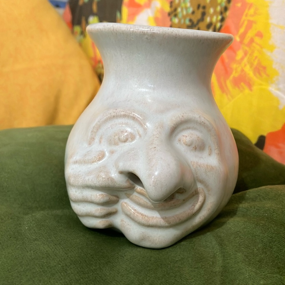 Novelty Funny Face Ceramic Pottery Egg Separator Kitchen Aaargh Designs 2000